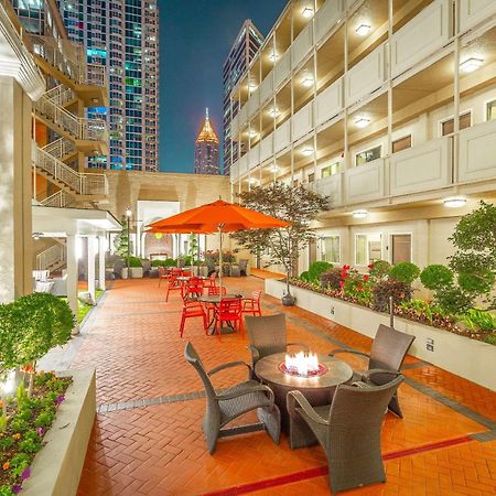 Inn At The Peachtrees, Ascend Hotel Collection Атланта Екстер'єр фото