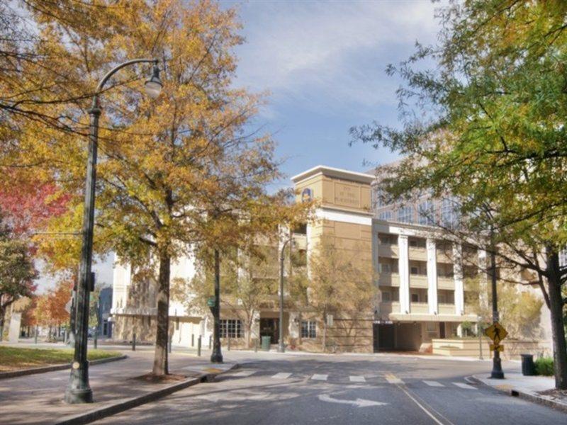 Inn At The Peachtrees, Ascend Hotel Collection Атланта Екстер'єр фото
