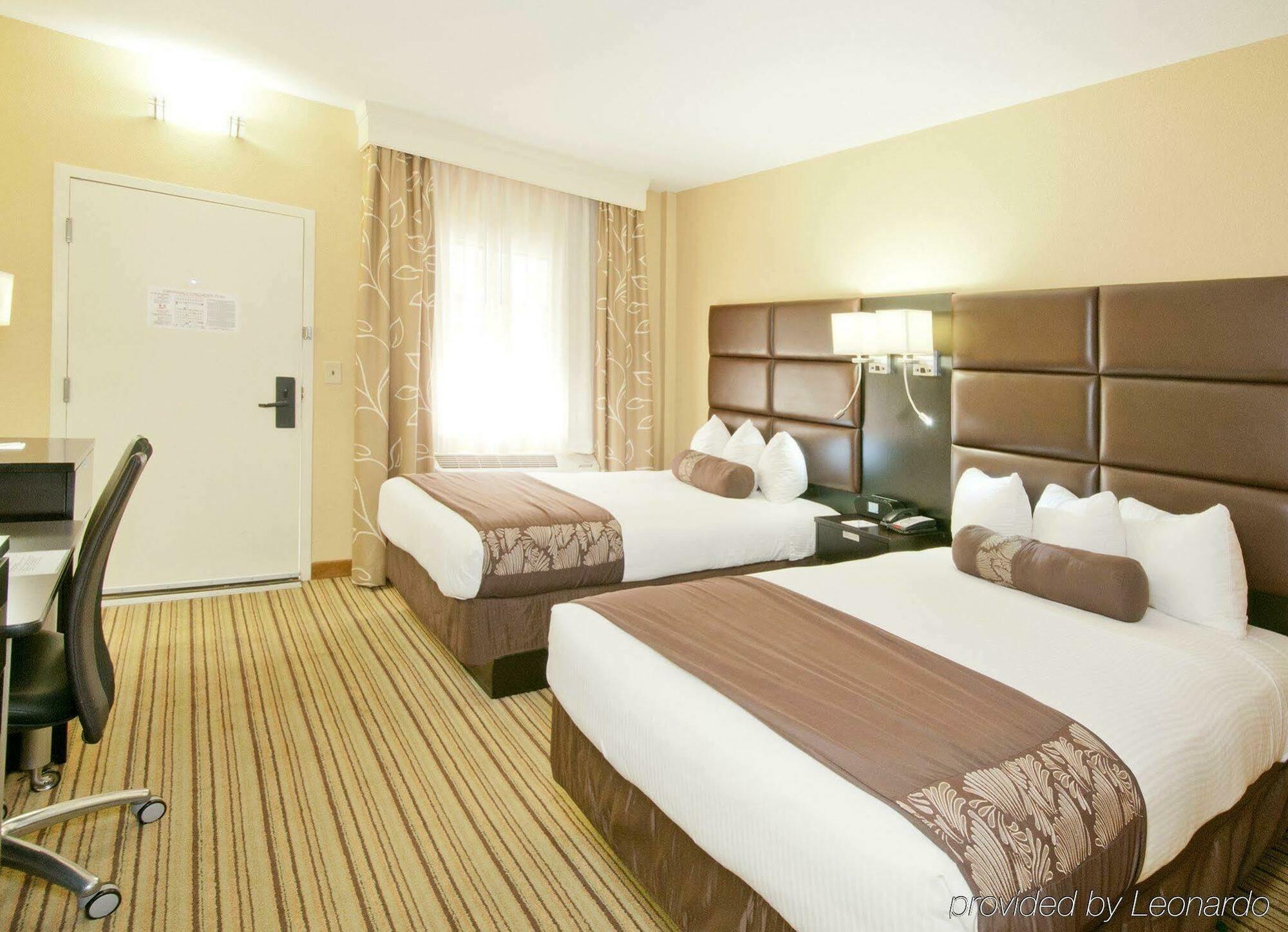 Inn At The Peachtrees, Ascend Hotel Collection Атланта Екстер'єр фото